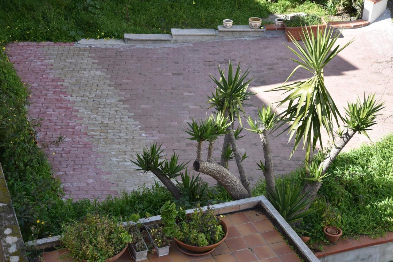 نوورو B&B Le Due Isole المظهر الخارجي الصورة